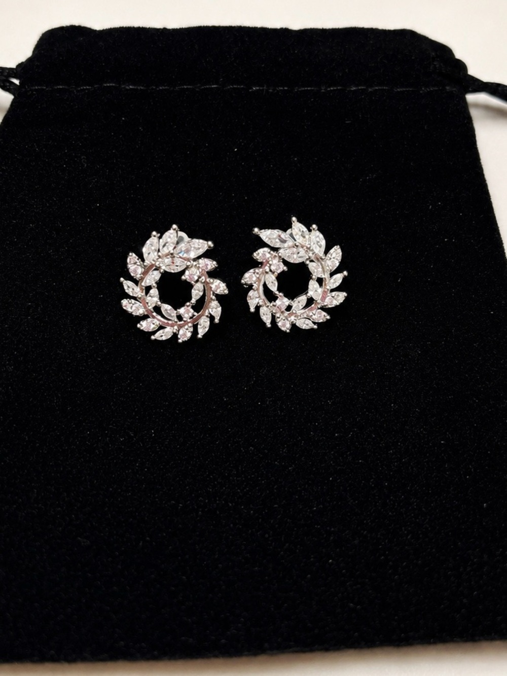 White gold CZ Wreath Stud Earrings - Women Jewelry